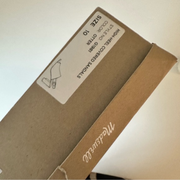 Madewell Tan Suede Block Heel Mule - Picture 7 of 7